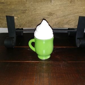 NWT-Hot cocoa☕ s&p shaker